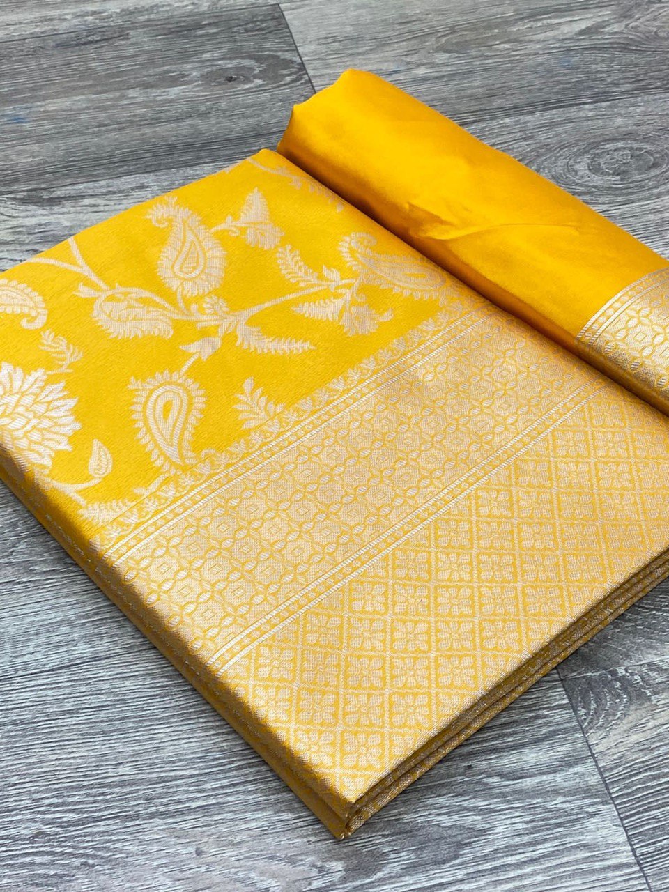 Fluari Golden Yellow Silk Saree for Women – Elegant Banarasi Floral Design