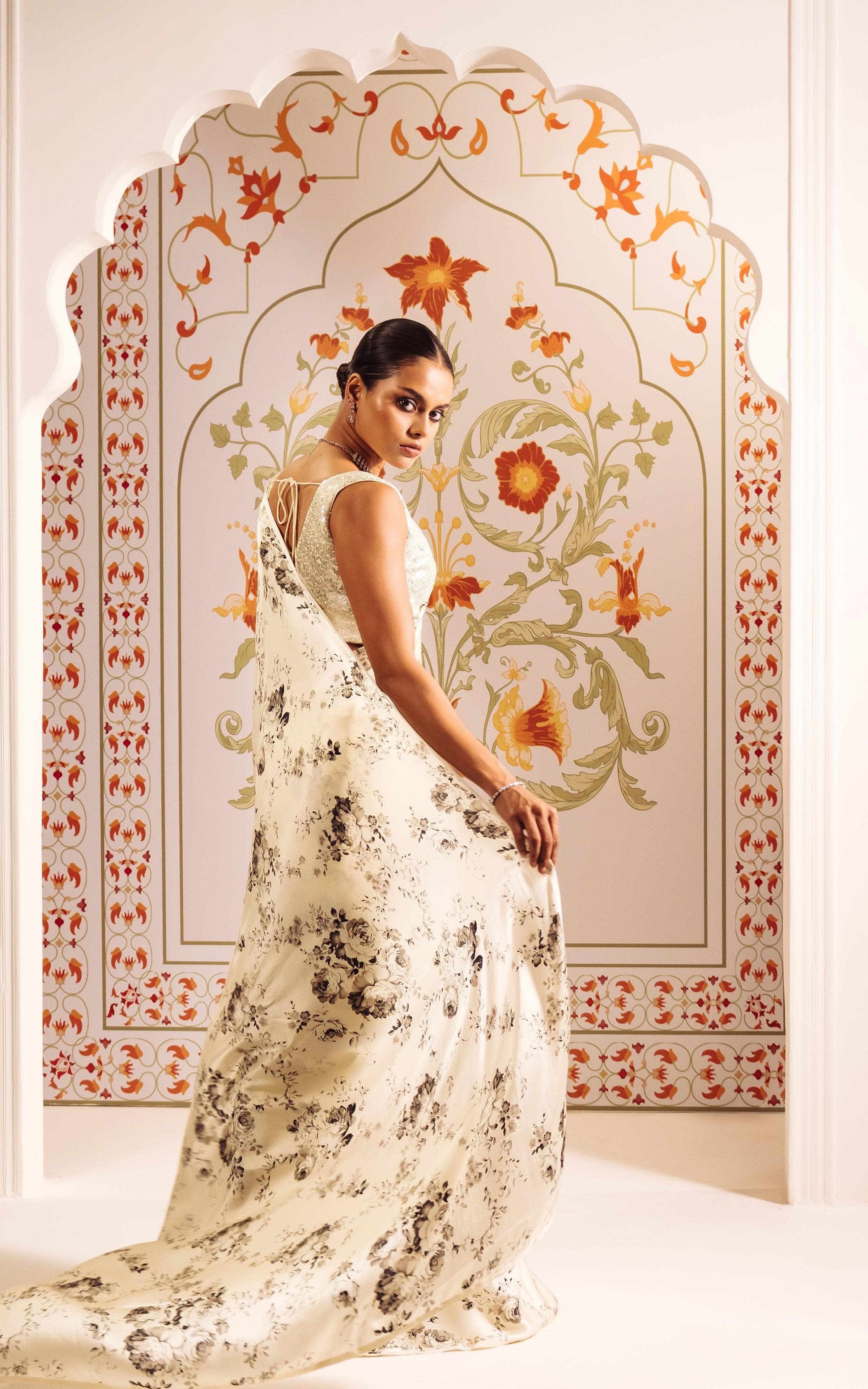 Fulari Elegant Floral Print Satin Saree – Ivory & Black with Matching Blouse Piece