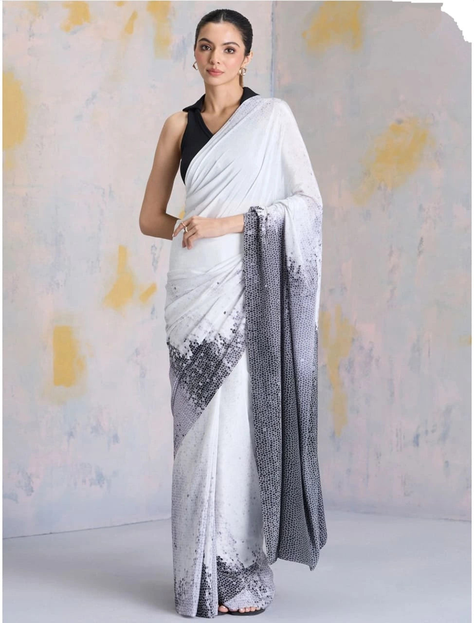 satin silk white stylish saree fulari