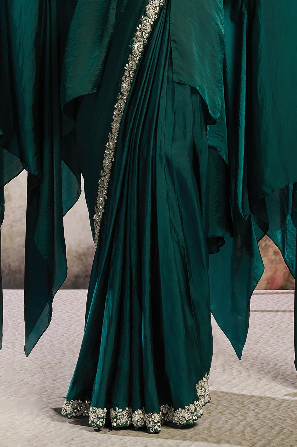 Fulari Green Designer Saree Statement Kaftan Style Blouse Ready To Wear